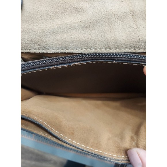 Patricia Nash Women's Leather Distressed Crossbody Bag - Picture 7 of 16